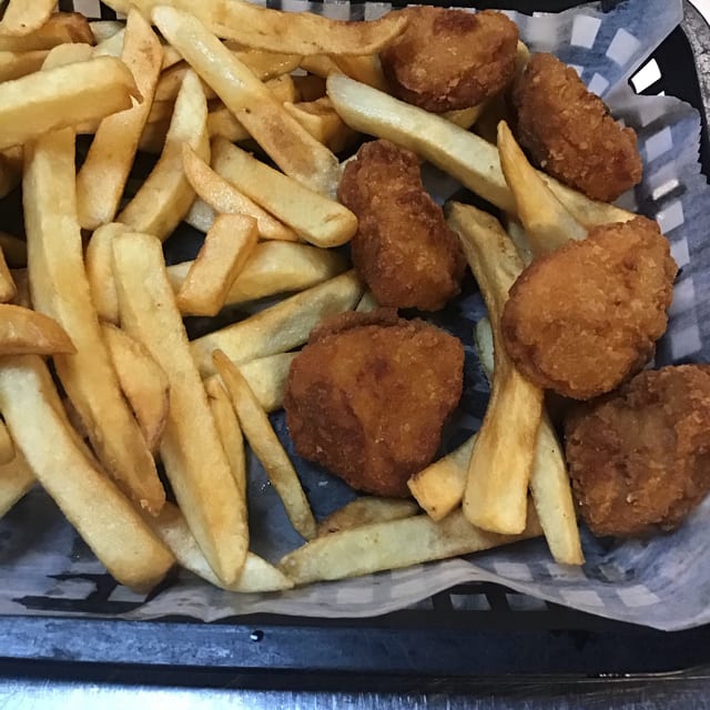 Kids Chicken Nuggets.